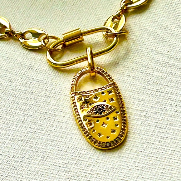 Evil eye pendant necklace, 18K gold plated necklace, carabiner connector NEW - Picture 2 of 9